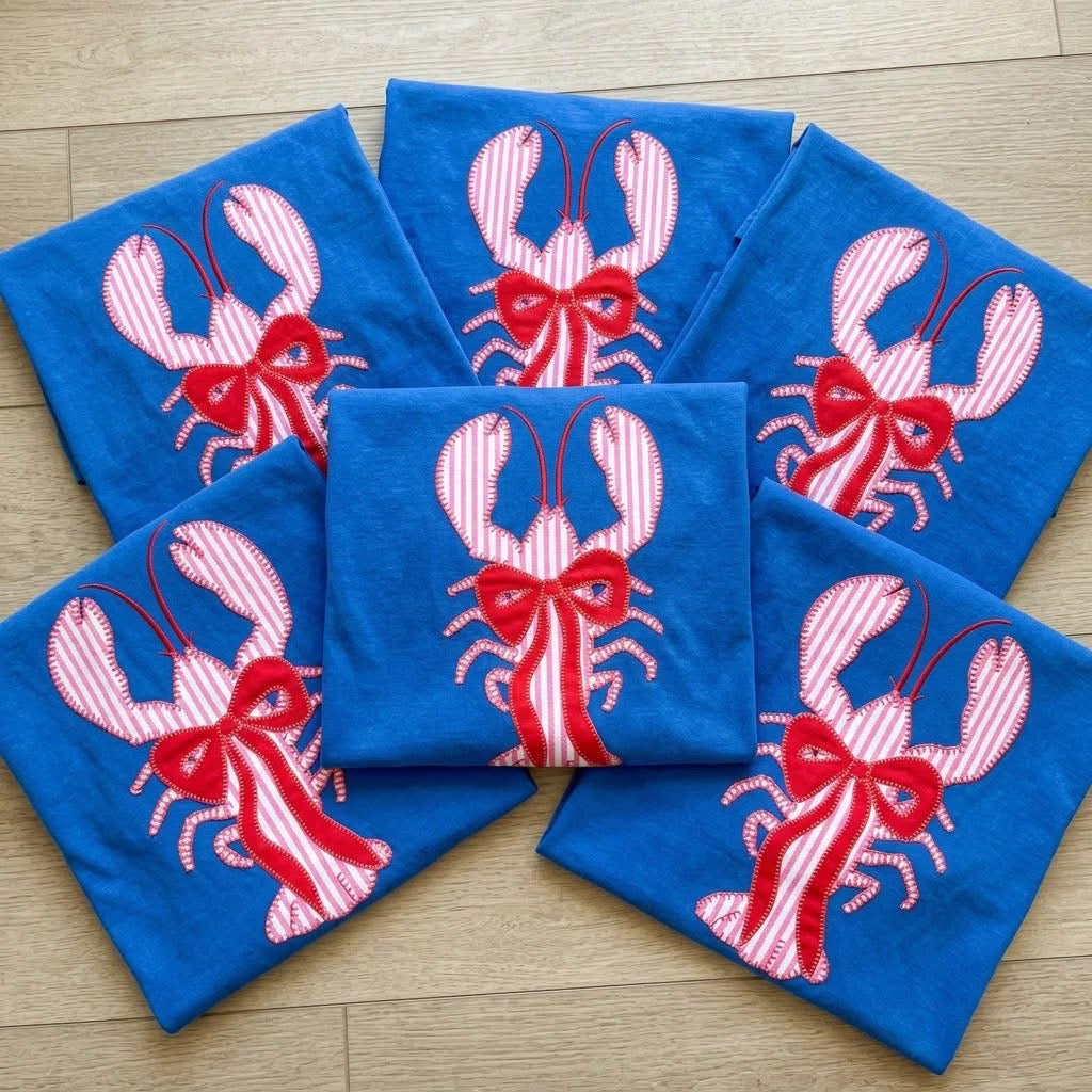 *Tee Tuesday* Trendy Crab Tee