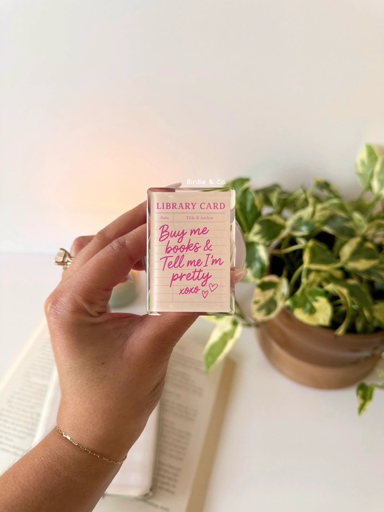 Buy Me Books and Tell Me I'm Pretty Kindle Grip