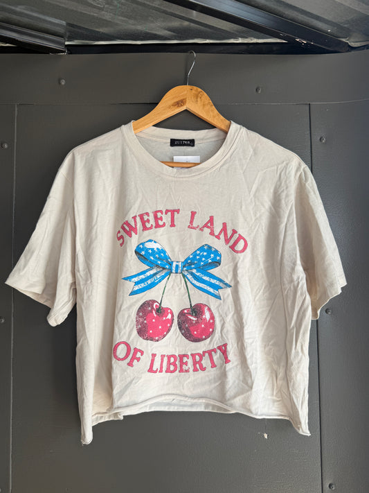 Zutter Sweet Land Cropped Graphic Tee - LARGE